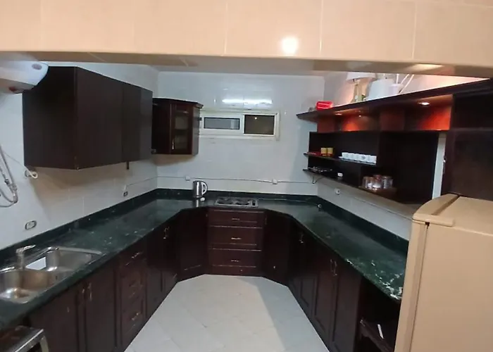 Porto Family Sea View شقة