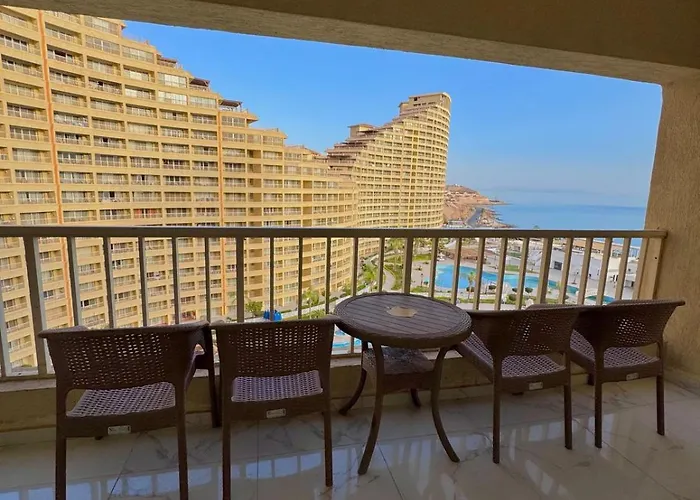 Porto Family Sea View شقة عين السخنة
